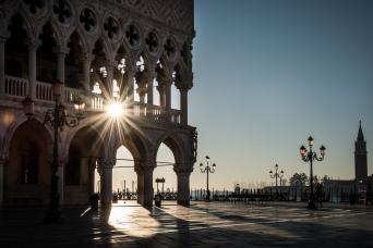 Gondola Ride & Doge's Palace Guided Tour