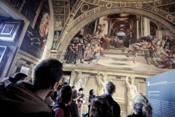 Vatican: Museums & Sistine Guided Tour with Pickup
