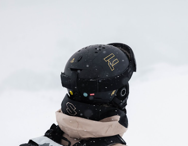 スキー用ヘルメット FLAXTA Deep Space Alpha MIPS